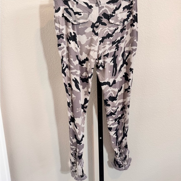 Chaser Gray and Black Camouflage Pants - Picture 6 of 11
